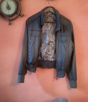 Кожаная куртка Jump & Fish